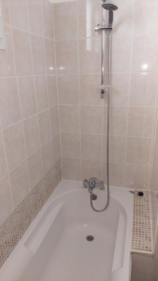 Bel Appartement Au Calme Sainte-Genevieve-des-Bois Ngoại thất bức ảnh